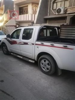 نيسان نافارا